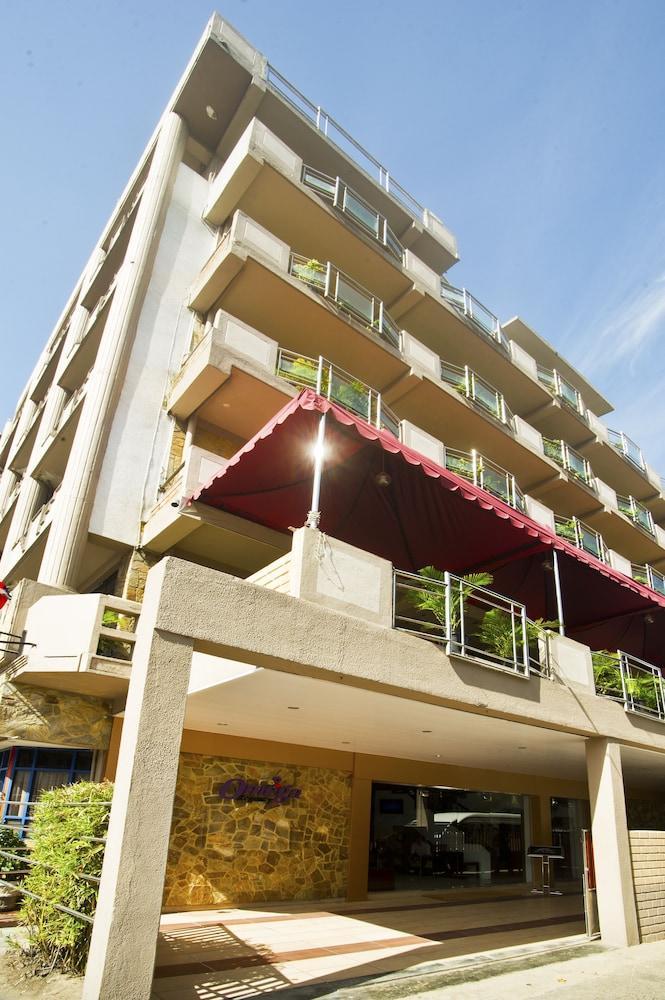 Omega Regency Hotel 2*
