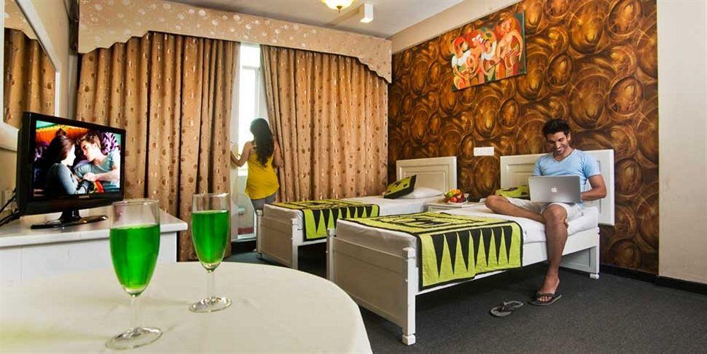 Hotel Omega Regency Colombo