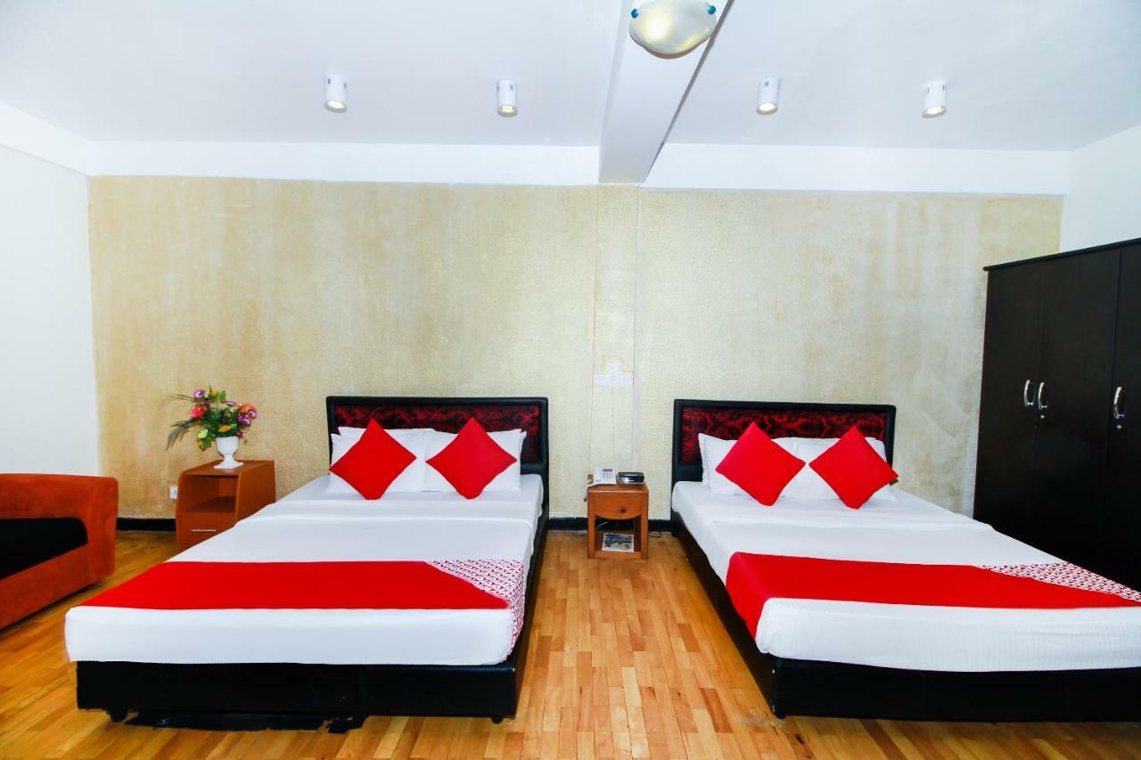 Omega Regency 2*
