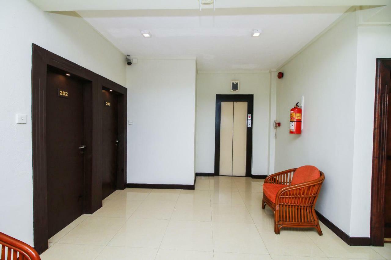 Omega Regency 2*