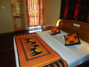 Omega Regency 2*
